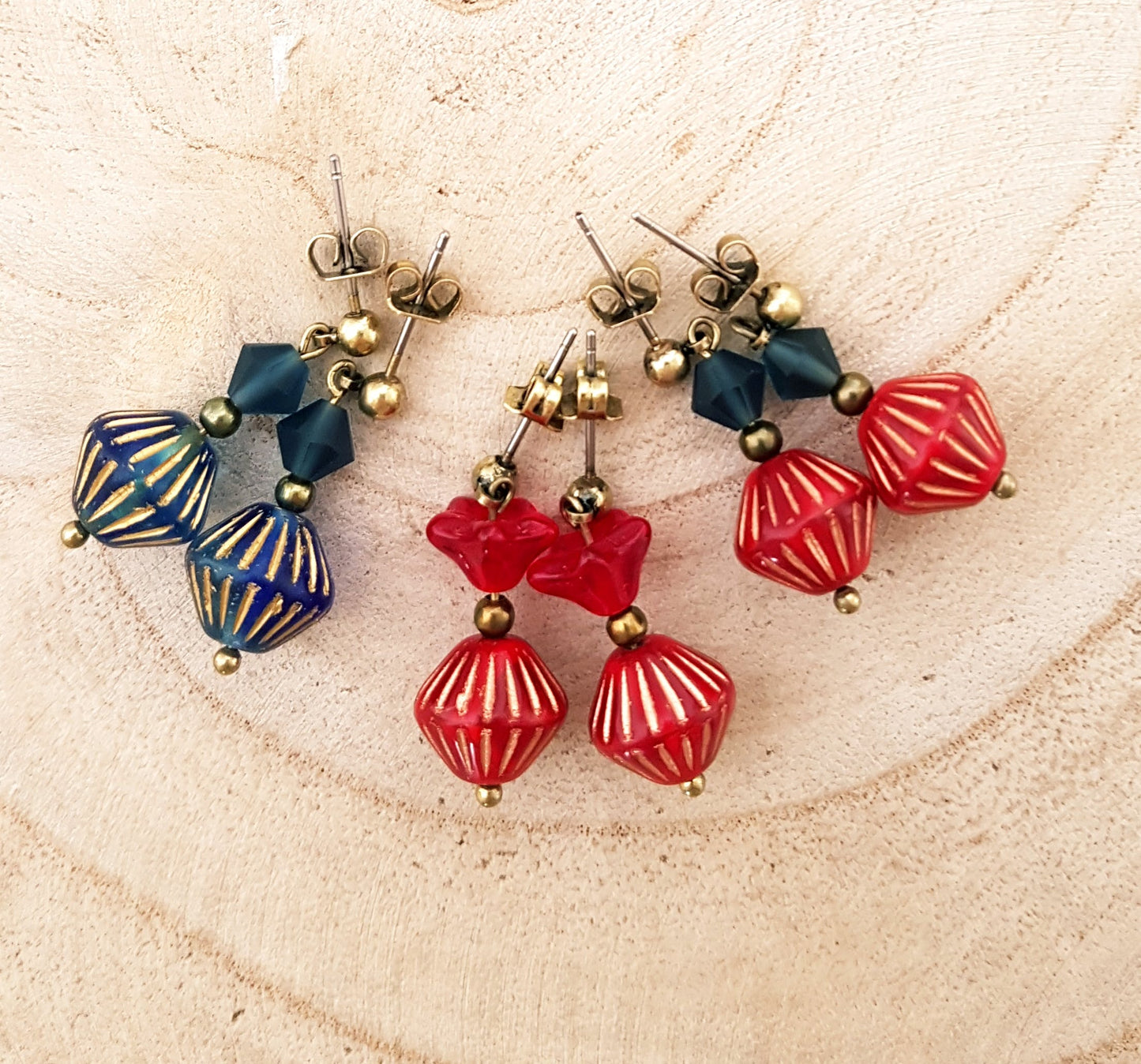Bicone earrings/ red blue