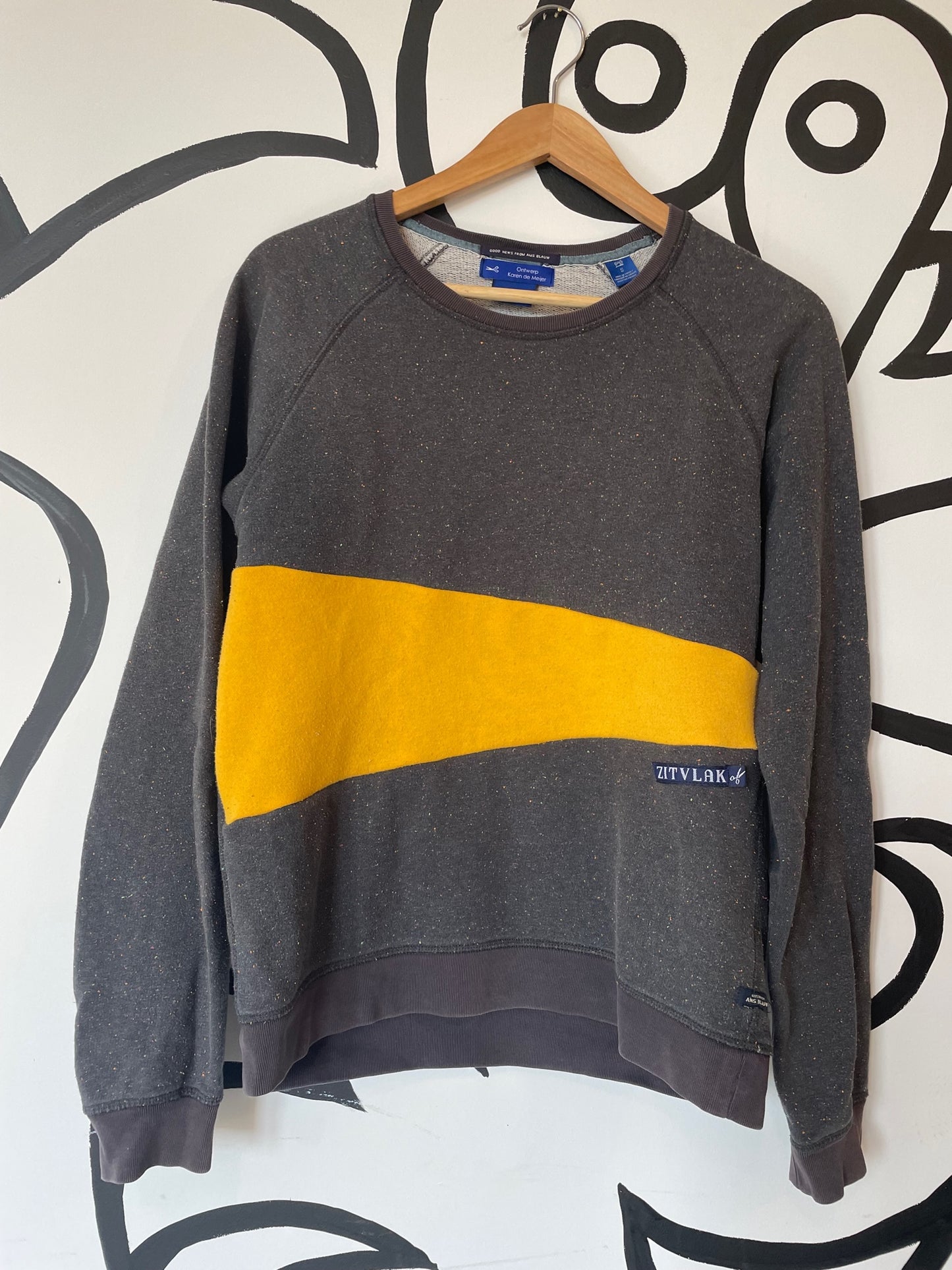 Zitvlak Handmade upcycled sweater grey/yellow
