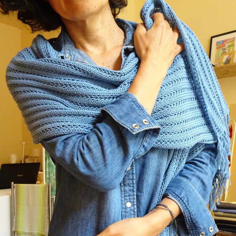 Passionis Verae Cotton Knitted Shawl - Denim Blue