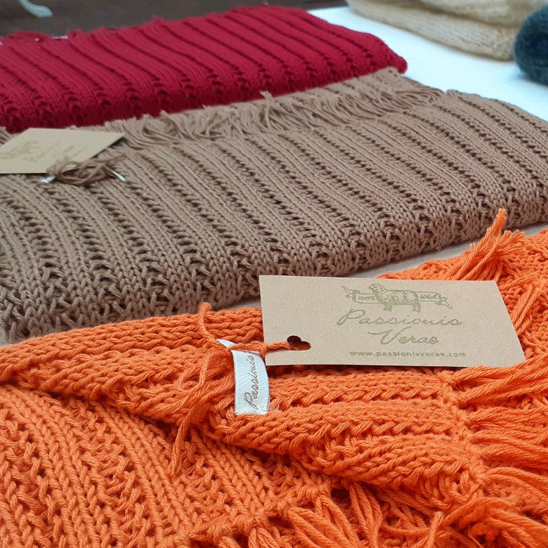 Passionis Verae Cotton Knitted Shawl - Orange
